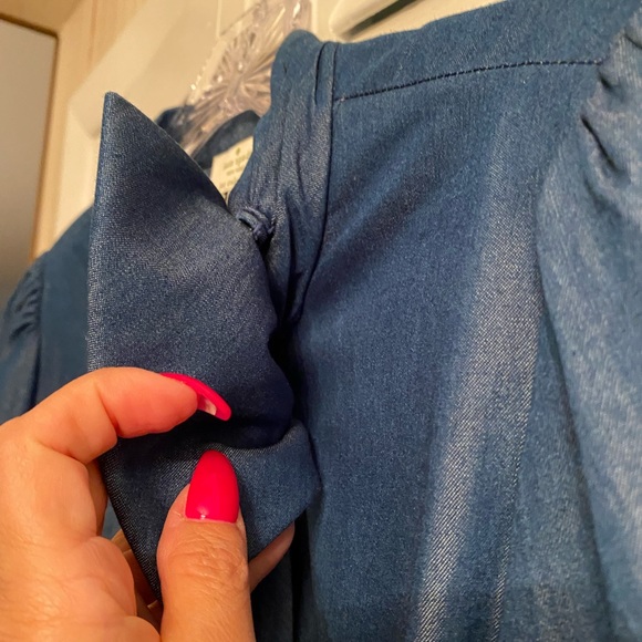 Kate Spade Chambray Bow front blouse size 6 NWT - Picture 4 of 6
